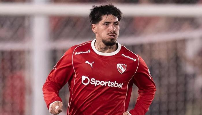 Galatasaray'da savunmaya sürpriz isim