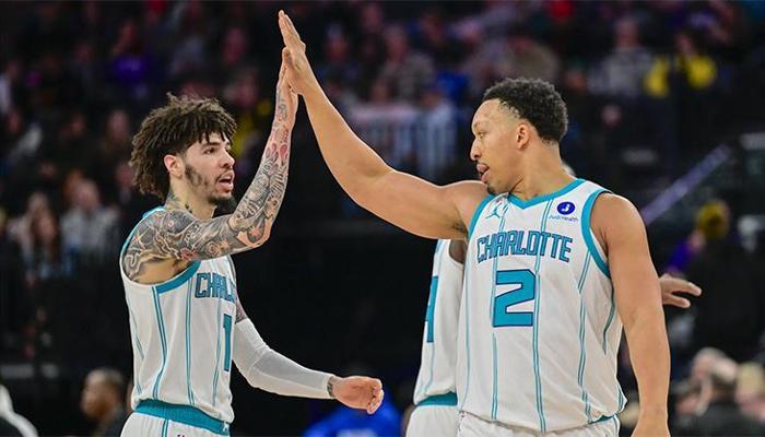 Hornets'tan, Jazz karşısında 55 sayı farklık zafer!