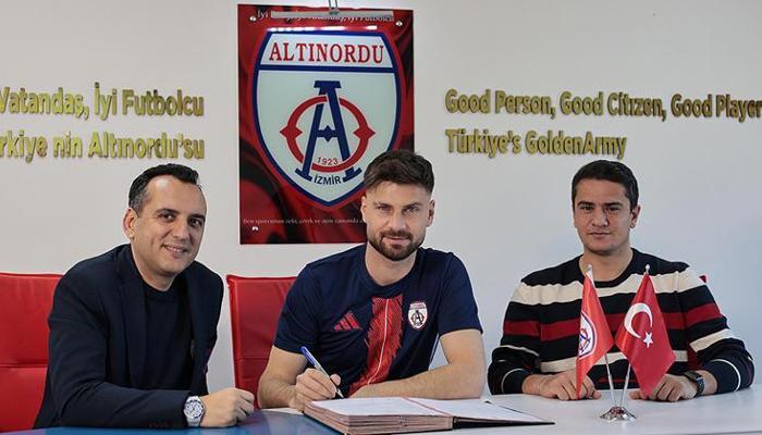 Altınordu'da iki imza