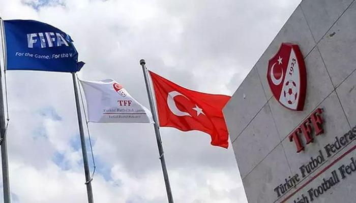 Galatasaray ve Fenerbahçe PFDK'ye sevk edildi!