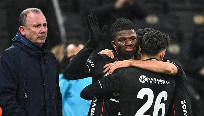 (ÖZET) Beşiktaş evinde son anda kazandı!