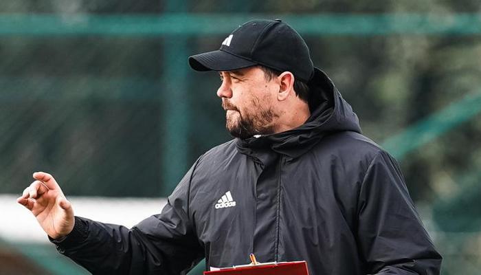 Pendikspor'da Uğur Uçar'ın sözleşmesi uzatıldı