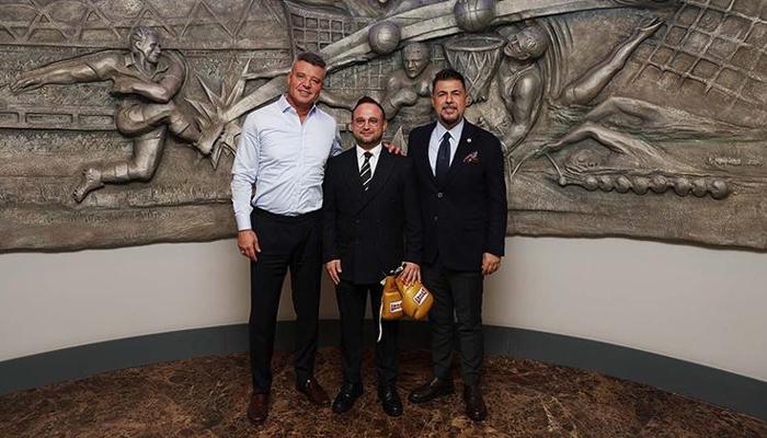 Fenerbahçe boksta olimpik sporcu peşinde