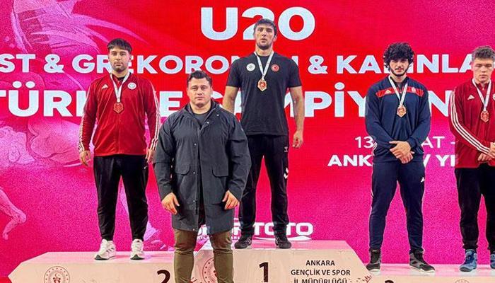 Türkiye 20 Yaş Altı Güreş Şampiyonası, Ankara'da sürüyor