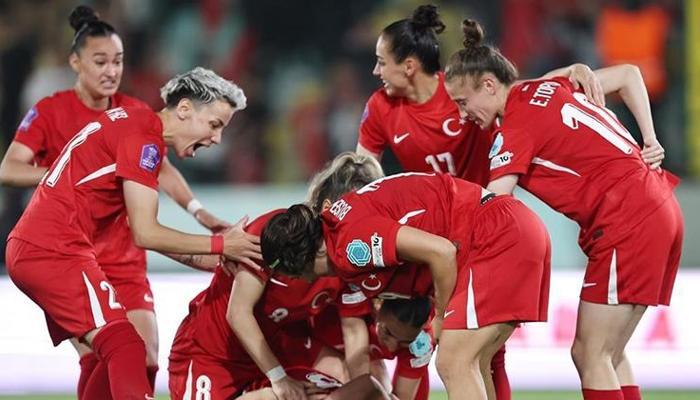 Kadın A Milli Takımı’nın kadrosu açıklandı