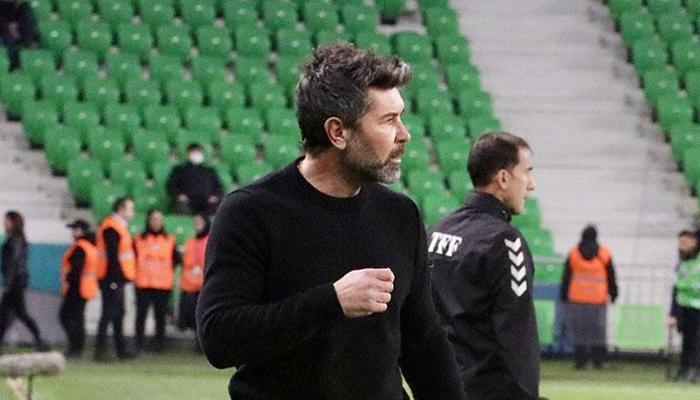 Sakaryaspor'da Hakan Kutlu dönemi sona erdi