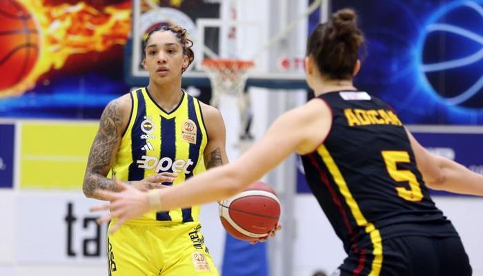 Fenerbahçe Opet yarı finale yükseldi