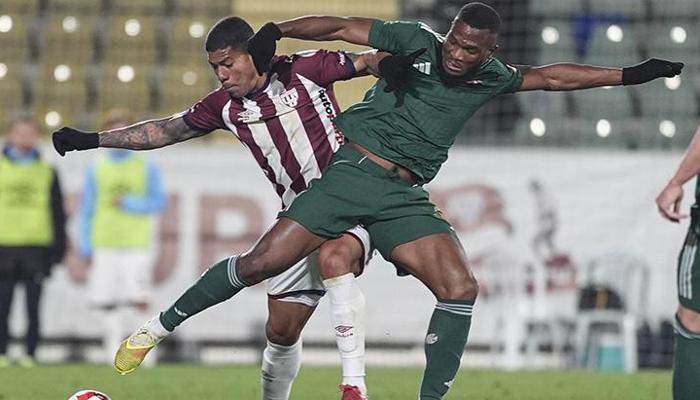 Esenler Erokspor'un 8 maçlık galibiyet serisi sona erdi