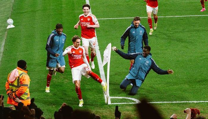 Premier Lig'de Arsenal farkı açıyor