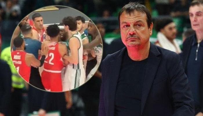 Yunan derbisinde ortalık karıştı! Forması yırtıldı, atıldılar...