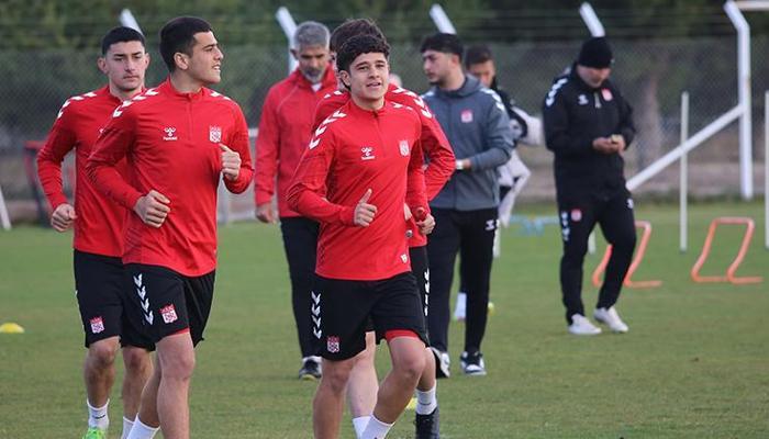 İsmet Taşdemir’in aklı play-off'ta