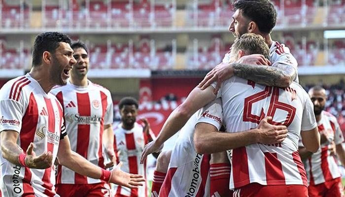 Antalyaspor - Eyüpspor maçı sonucu: 3-0