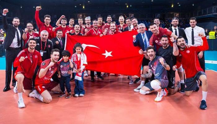 AXA Sigorta Kupa Voley şampiyonu Ziraat Bankkart