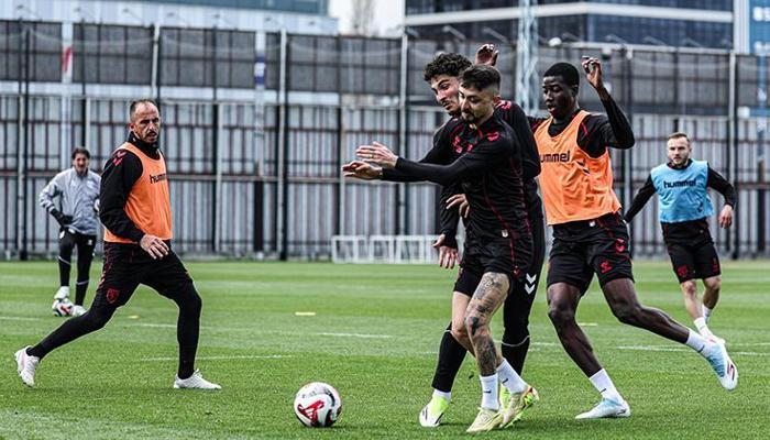 Samsunspor, Beşiktaş maçının hazırlıklarına başladı