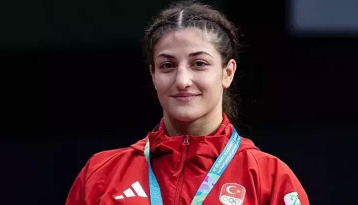 Elvira Kamaloğlu, Avrupa ikincisi oldu