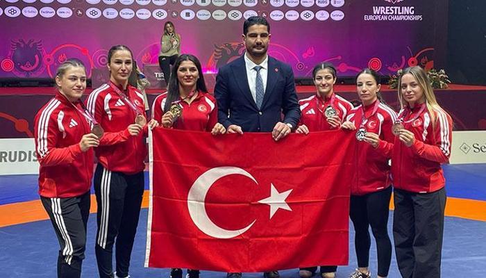 Kadın Güreş Milli Takımı, Avrupa ikincisi