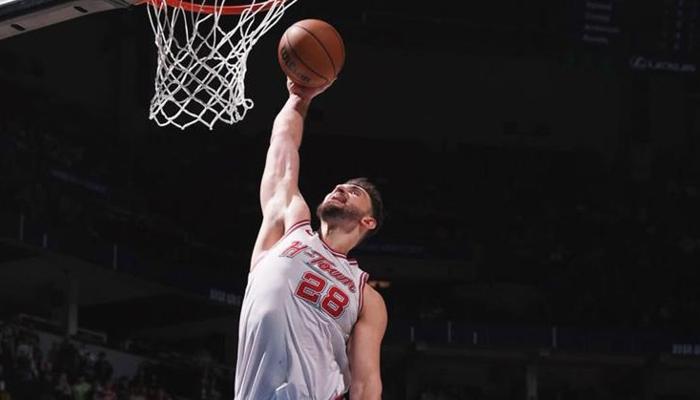 Alperen'in performansı Rockets'a yetmedi