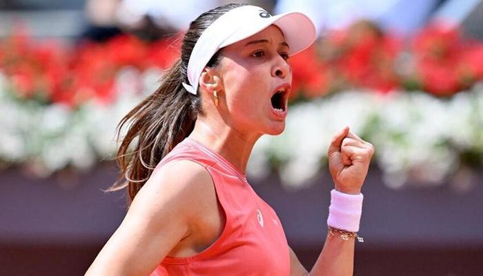 Zeynep Sönmez kariyer rekoru kırdı