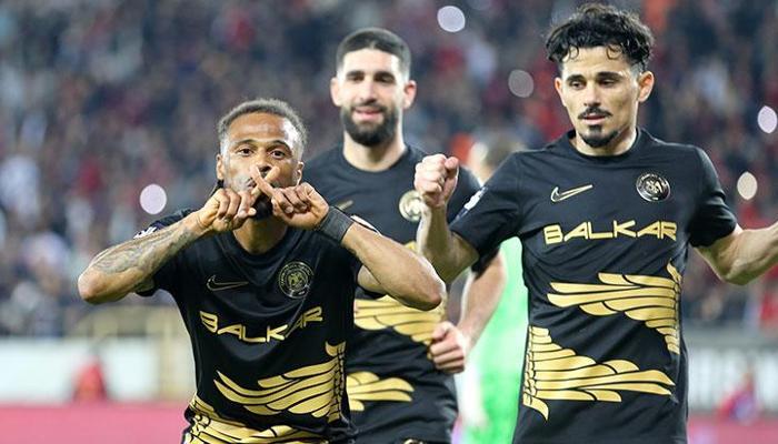 Çorum'un Süper Lig aşkı Keçiören'i yaktı!