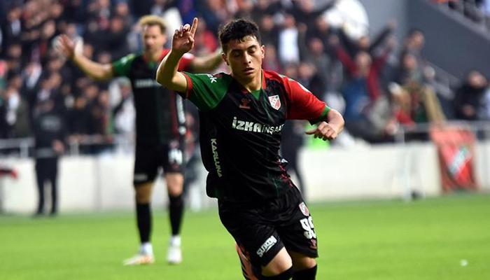 Karşıyaka'nın yeni gözdeleri Berat ve Selim