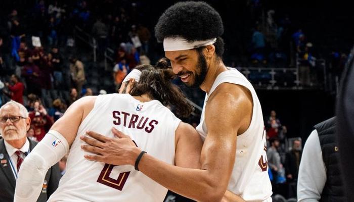 Cavs uzatmalarda kazandı, seride öne geçti