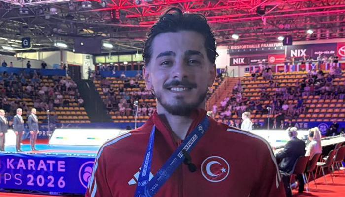 Ömer Faruk Yürür'den altın madalya