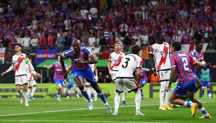 Crystal Palace, UEFA Konferans Ligi şampiyonu!