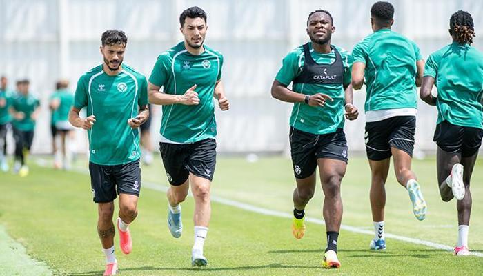 Konyaspor'da yeni sezon hazırlıkları sürüyor