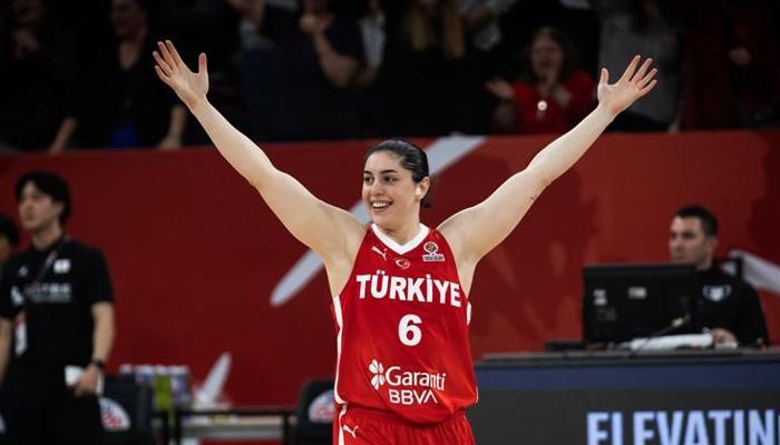 Galatasaray'da Gökşen Fitik ile sözleşme uzatıldı