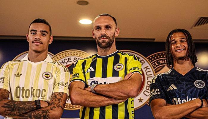 Fenerbahçe'de imza töreni günü! 3 yeni transfer imzayı attı