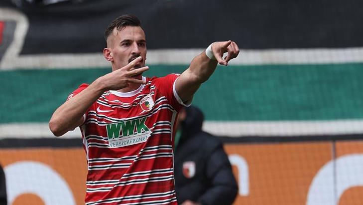 Augsburg, Fenerbahçe’den 4 milyon Euro’ya aldığı Berisha’yı rekor ücrete satıyor