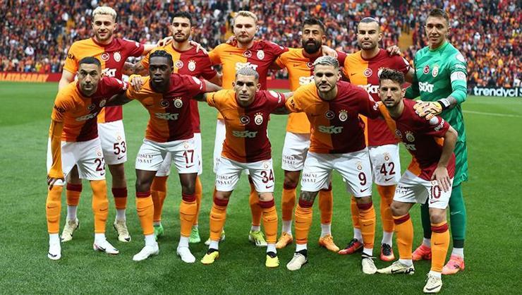 Galatasaray'da gözler yıldız oyuncuya çevrildi! Teklif yağıyor...