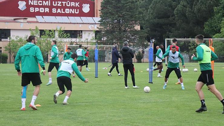 Sakaryaspor'da Süper lig hedefi Play-Off'tan geçiyor