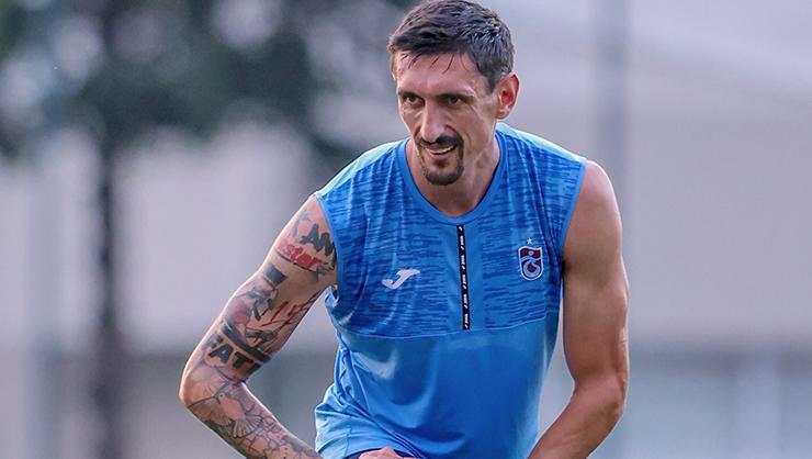Trabzonspor'da Stefan Savic ilk antrenmanına çıktı
