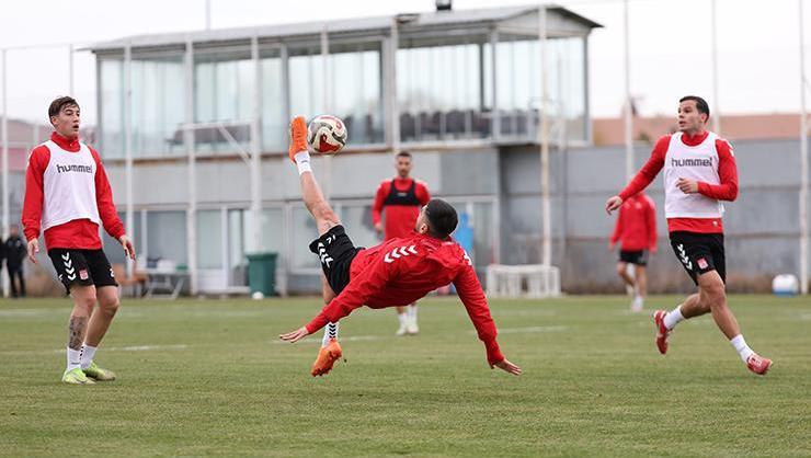 Sivasspor Boluspor maçına hazırlanıyor