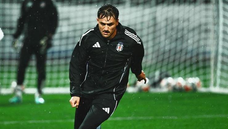 Beşiktaş'ta Cengiz Ünder sevinci, yaklaşık bir ay sonra takımla çalıştı