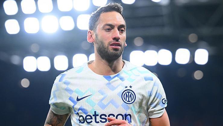 Inter'de Hakan Çalhanoğlu şoku! Kaçıracağı maçlar belli oldu