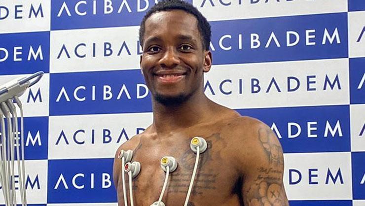 Çaykur Rizespor, Adedire Awokoya Mebude'yi transfer etti