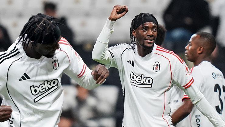 Beşiktaş'ın yıldızı Tammy Abraham sahneye çıktı! 3 maç sonra ağları sarstı