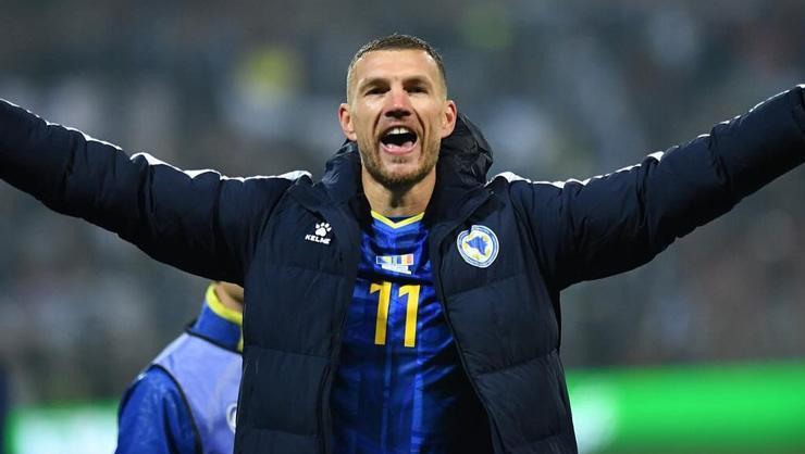 Edin Dzeko Fiorentina'dan ayrılıyor: İşte yeni takımı