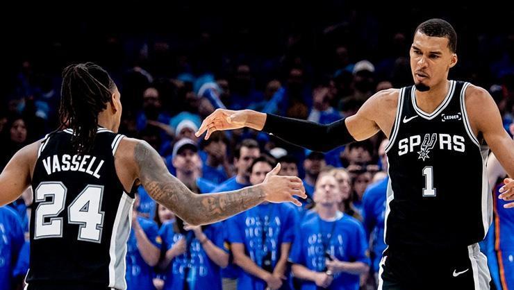 Spurs ilk maçta Thunder'ı devirdi