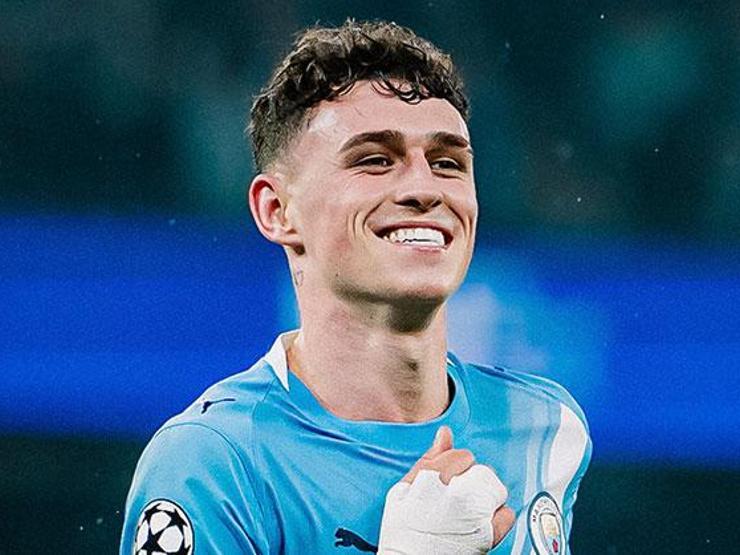 Phil Foden named Champions League player of the week