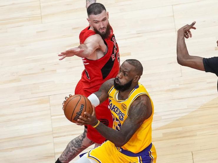 LeBron James 18-year streak is over!