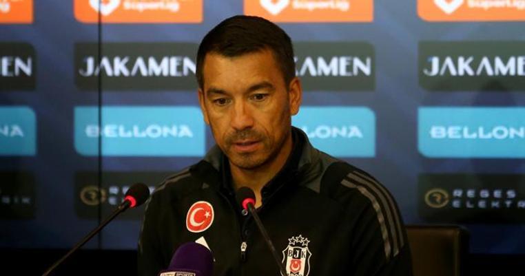 Beşiktaş Teknik Direktörü Giovanni van Bronckhorsttan Frankfurt maçı öncesi Semih Kılıçsoy sözleri O neden oynamadığını çok iyi biliyor