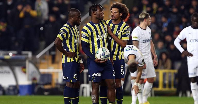 Fenerbahçede Enner Valencia durdurulamıyor Ekvadorlunun kariyer gecesi