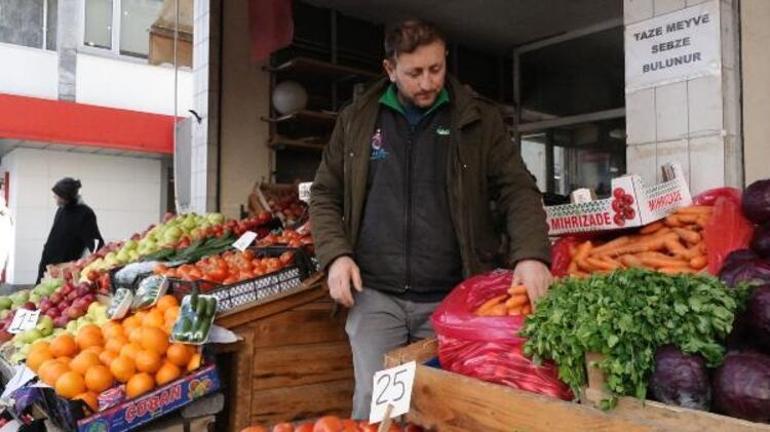 Hakem Yasin Kol ile aynı ismi taşıyan manavın hakaret çilesi