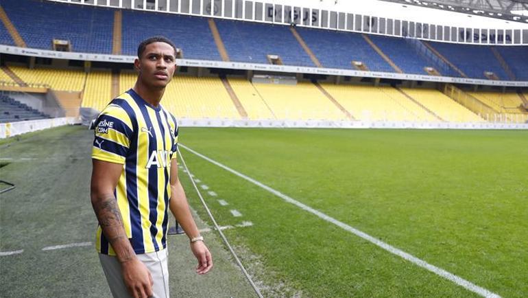 Son dakika Fenerbahçe, Jayden Oosterwoldei kadrosuna kattı