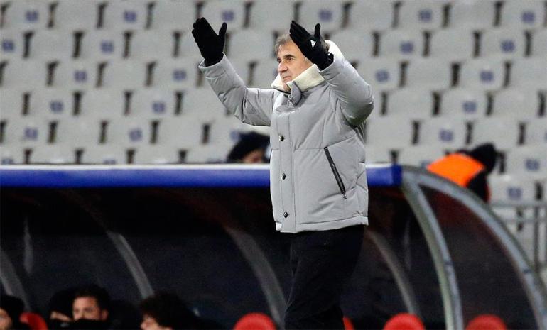 Son dakika | Beşiktaşın yıldızı cezalı duruma düştü Şenol Güneşi çıldırttı