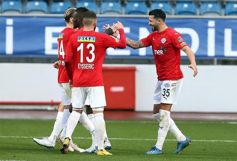 (ÖZET) Kasımpaşa - Giresunspor maç sonucu: 5-1 | 4 maçlık galibiyet hasretine son