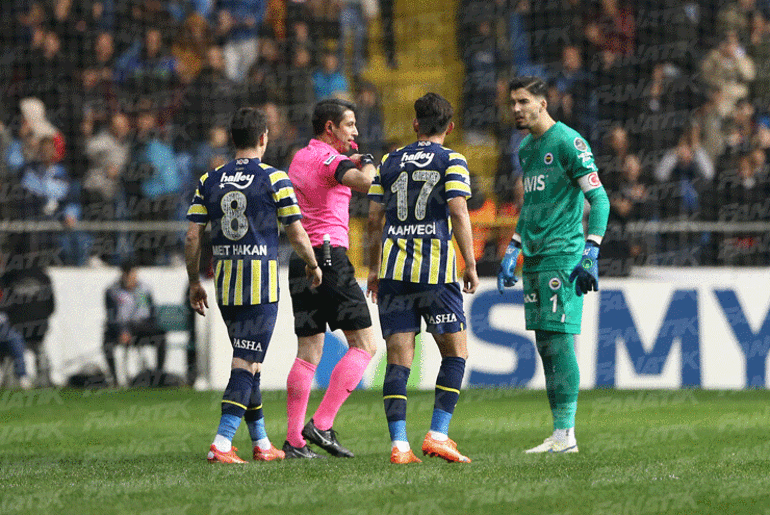 (ÖZET) Adana Demirspor - Fenerbahçe maç sonucu: 1-1